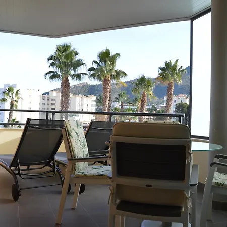 Albir & Sun アパート *